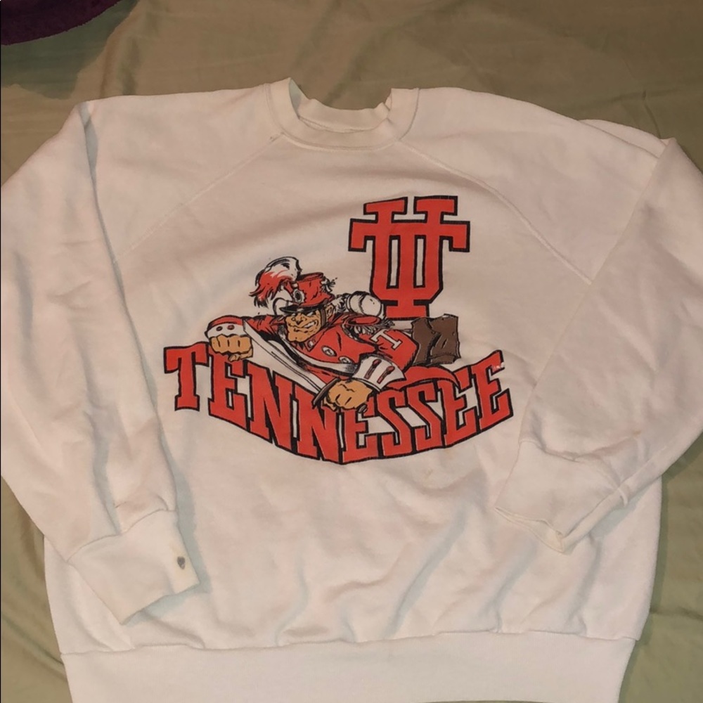 Vintage University of Tennessee sweatshirt